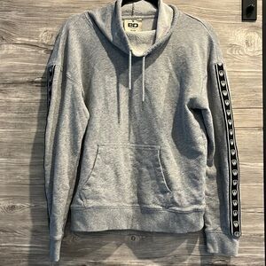 2 for $40🩷 University of Windsor sweater